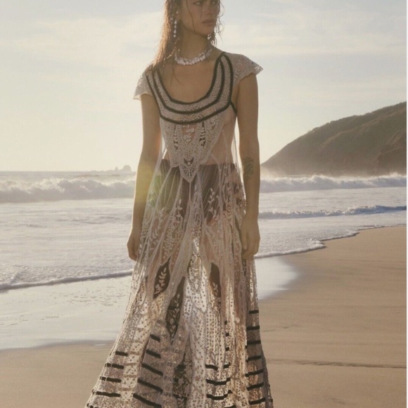 Free People Ethereal Lace Vintage Embroidered Maxi Dress - RARE!   Moved to EBAY - Picture 3 of 8